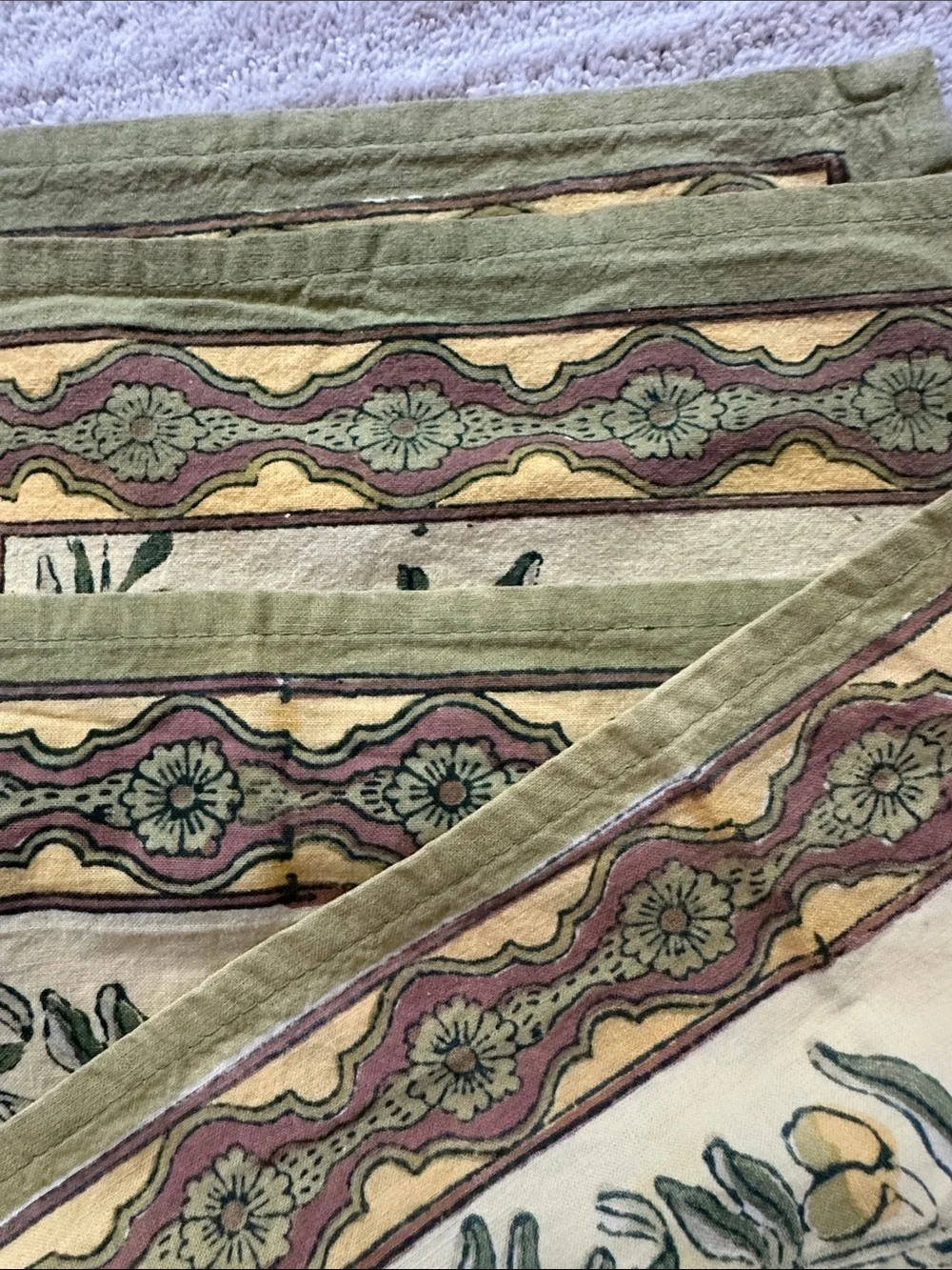 Set of 4 Couleur Nature Olive Tree Napkins Yellow/Green Designed by Bruno Lamy